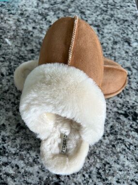 Fireside Chestnut Shearling-Lined Slippers